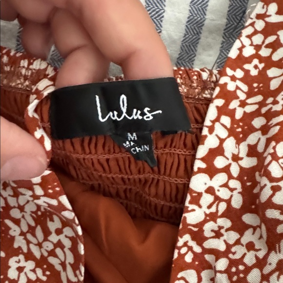 Lulu's Rust Floral Top - Picture 2 of 2